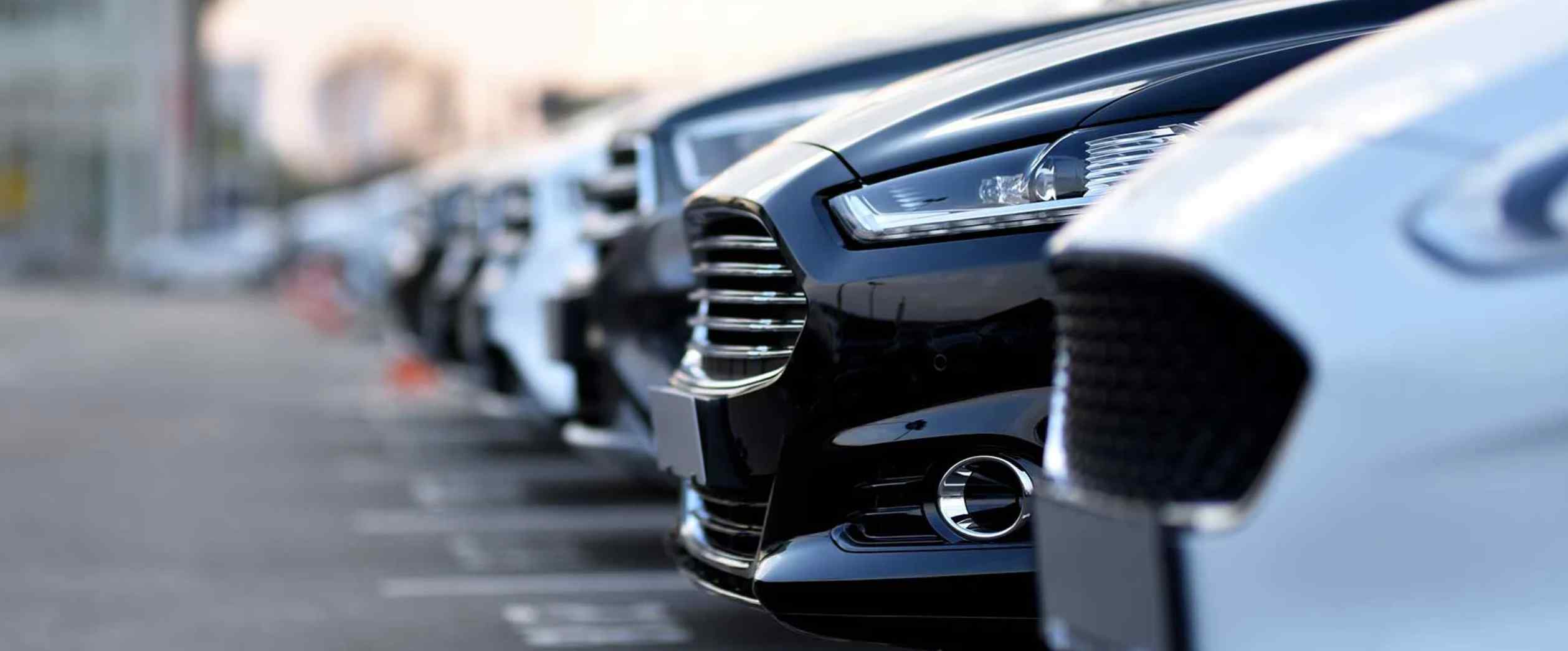 Here are some tips for choosing a car rental service.